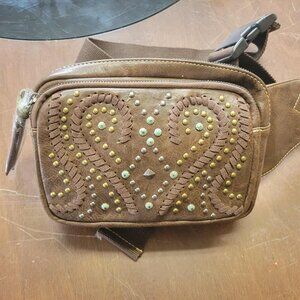 Montana West Leather Fanny Pack